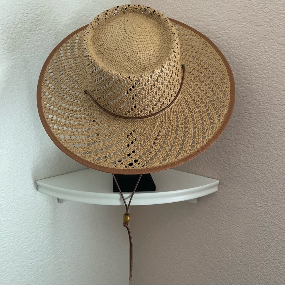 Lack of color Straw Hat “The Cesca” in brown with chin strap and bead toggle. - Picture 7 of 11